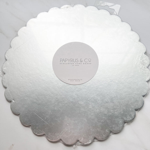 10" SCALLOPED CAKE BOARD