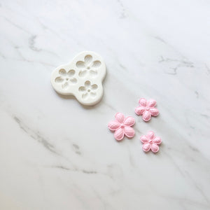JEWELED FLORAL MOLD