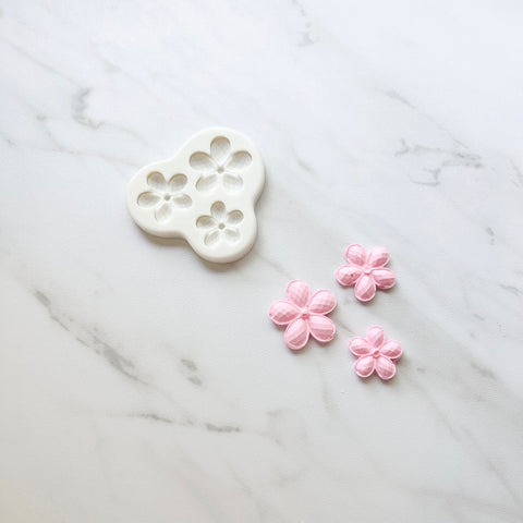 JEWELED FLORAL MOLD