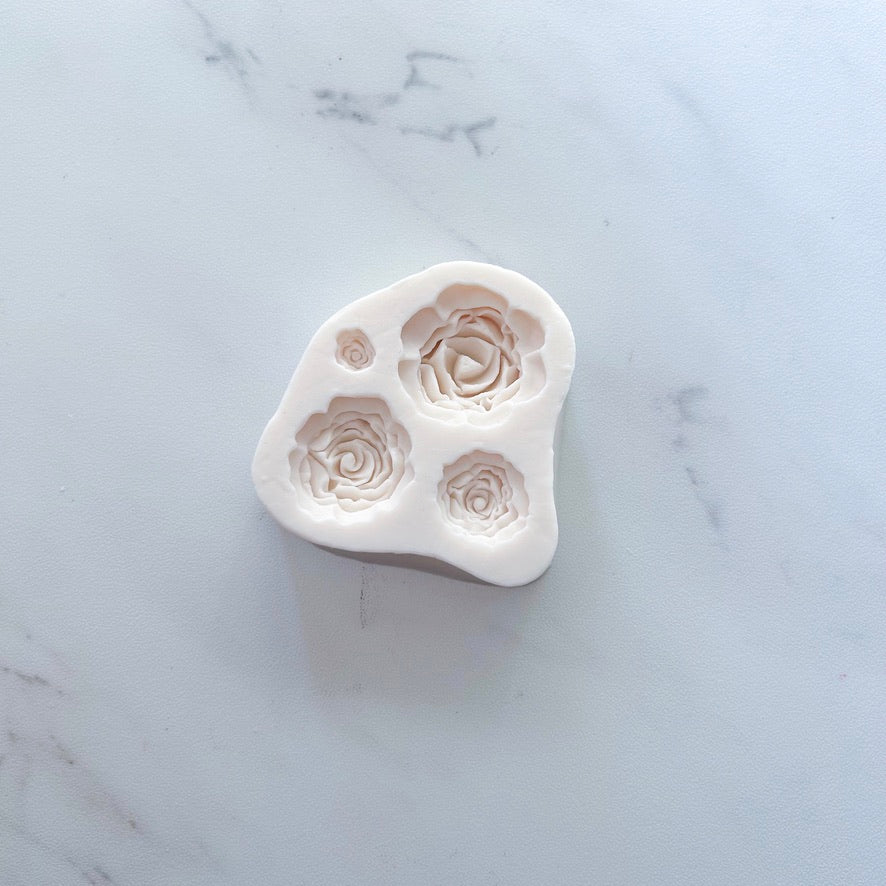 LAYERED ROSE QUAD MOLD