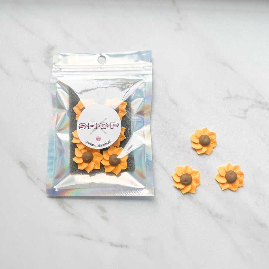 SUNFLOWER EDIBLE DECORATIONS