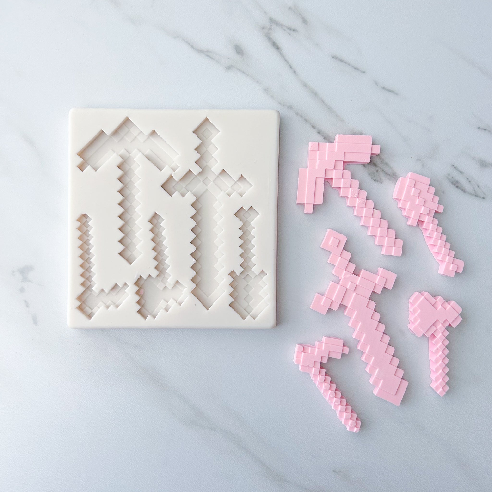 MINE CRAFT SWORD MOLD