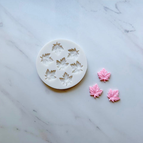 MAPLE LEAVES MOLD