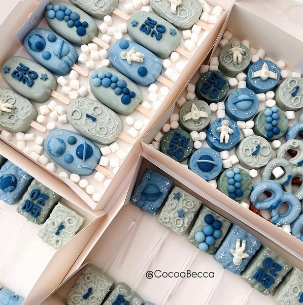 OUTER SPACE MOLD