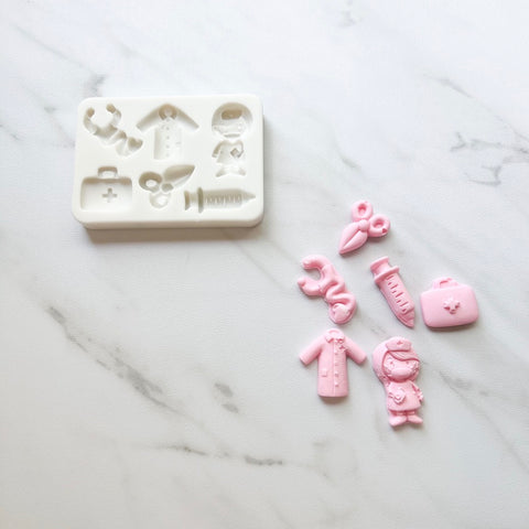 NURSE ESSENTIALS MOLD