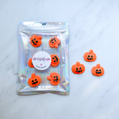 PUMPKIN EDIBLE DECORATIONS