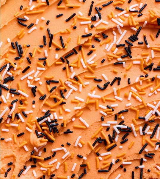 HALLOWEEN CRUNCHY SPRINKLES BY SWEETAPOLITA