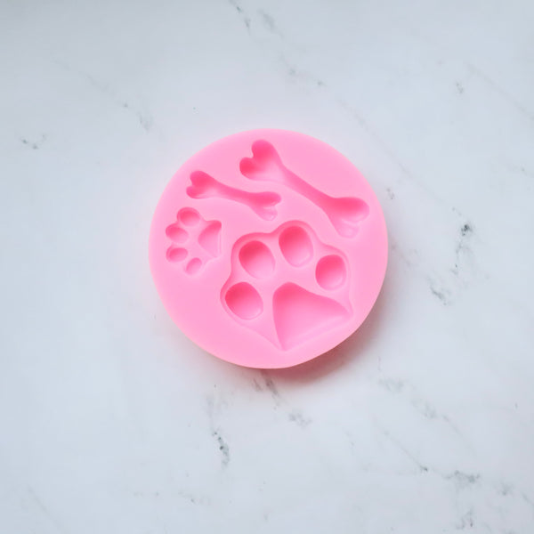 PAWS AND BONES MOLD