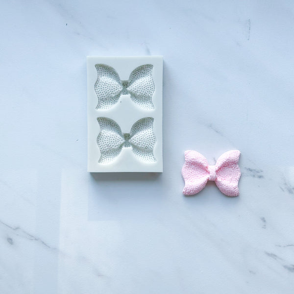 TEXTURED DUO BOW MOLD