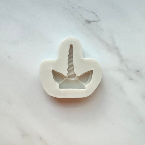 UNICORN HORN AND EARS MOLD