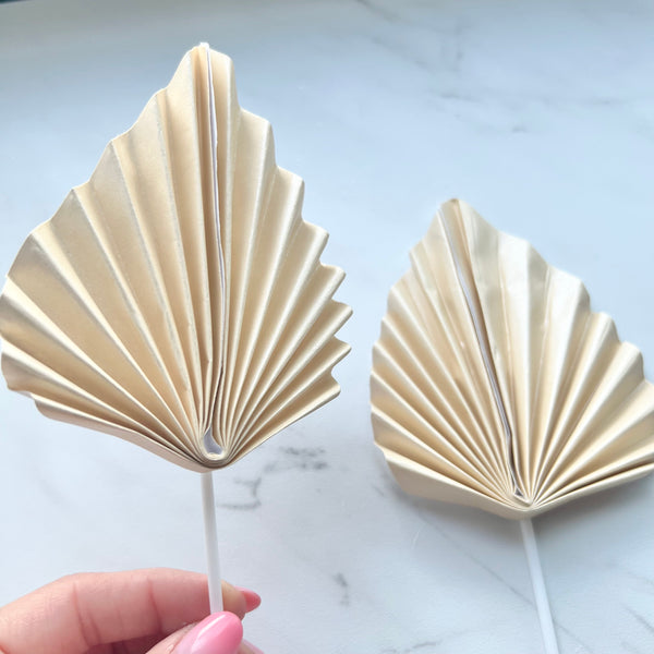 NUDE SPEAR PALM LEAF TOPPERS