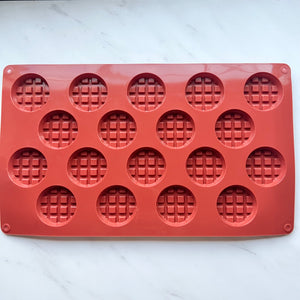 ROUND WAFFLE MOLD