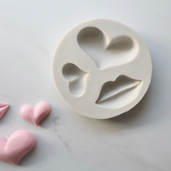 HEARTS AND LIP MOLD