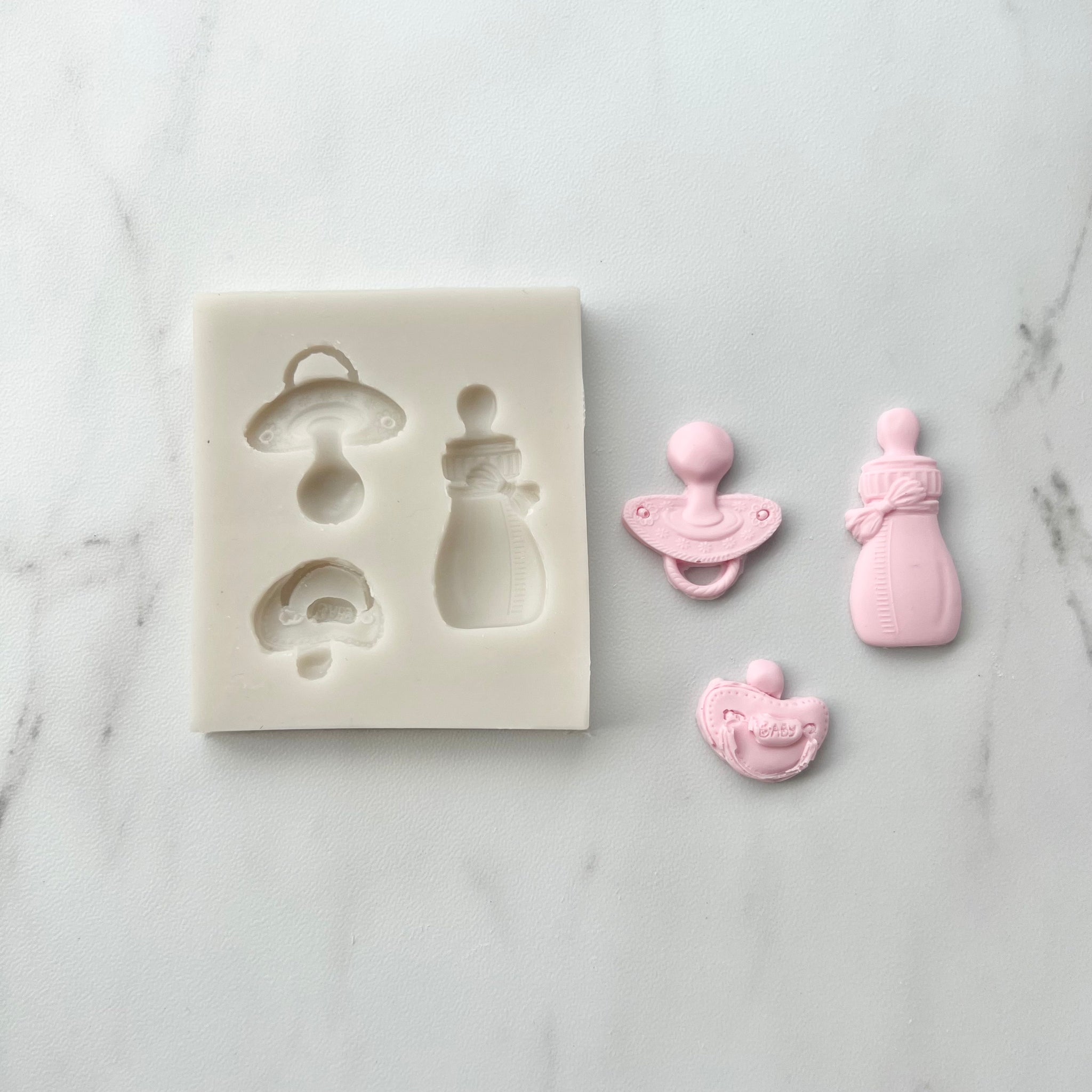 PACIFIERS AND BOTTLE TRIO MOLD