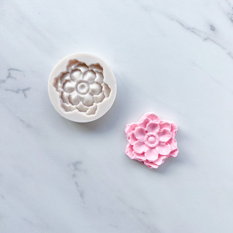 ROUND PETAL FLOWER MOLD