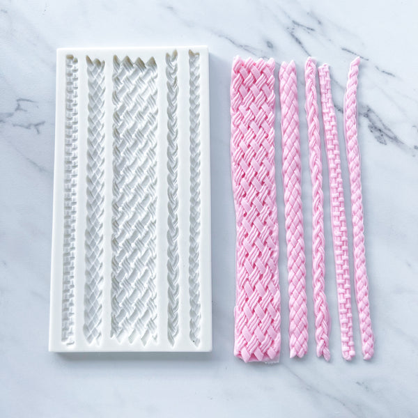 BRAIDED DESIGN BORDER MOLD