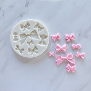 SMALL VARIETY BOW MOLD