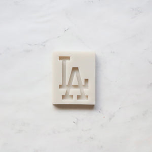 LA LOGO MOLD