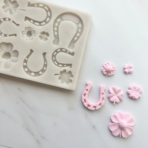 CLOVERS AND HORSESHOES MOLD